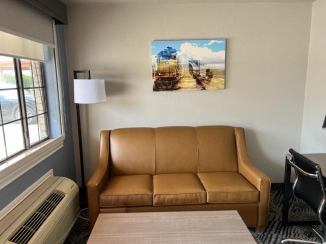 Garden Inn & Suites Hebbronville Bagian luar foto