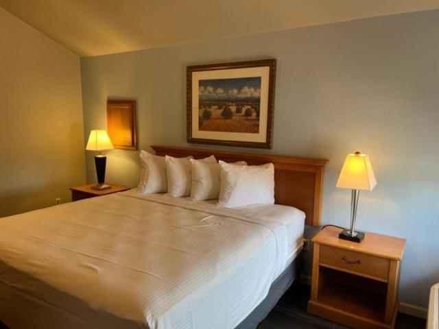 Garden Inn & Suites Hebbronville Bagian luar foto