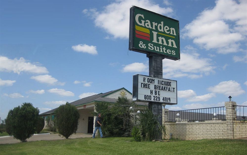 Garden Inn & Suites Hebbronville Bagian luar foto